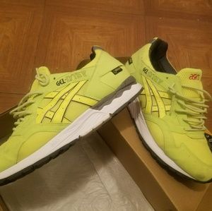 Asics gel lyte V size 10